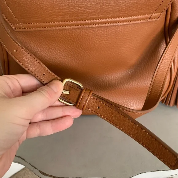 Old Navy Camel Saddlebag Crossbody Bag - Picture 4 of 8